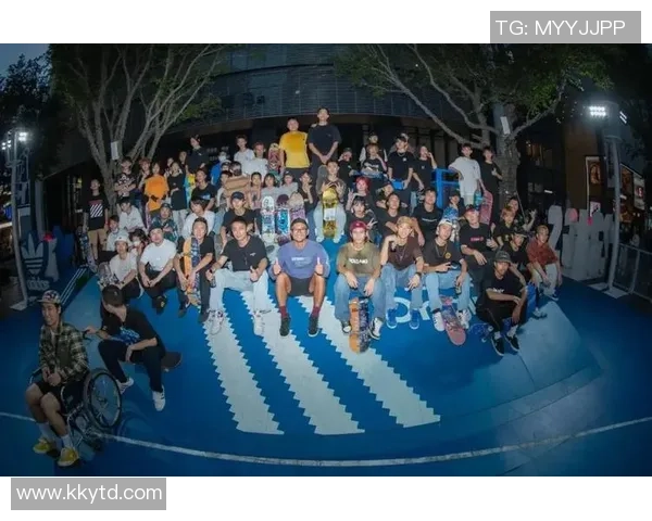 上海滑板队与西安滑板队赛后复盘分析比赛节奏与战术对比