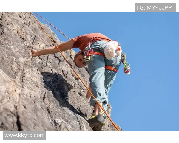杭州攀岩队状态解析：聚焦攀岩运动的挑战与机遇