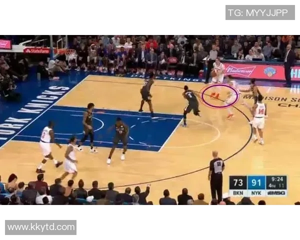 深圳篮球队团队协作深度剖析与其他球队的对比研究