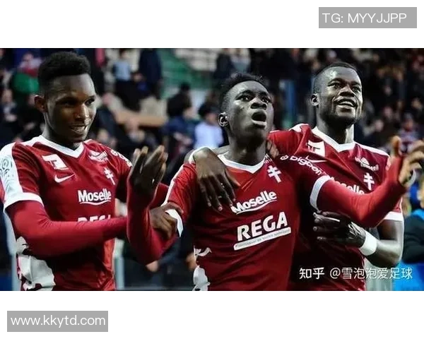 圣埃蒂安与梅斯激战在即谁能在法甲赛场上笑到最后